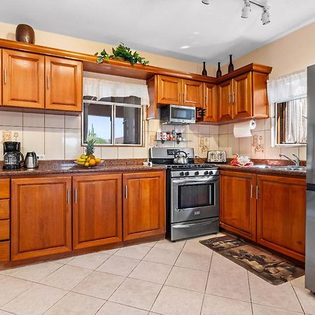 Sunrise Villa Is Gorgeous For Daily Views Of Sunrises And Sunsets パームビーチ エクステリア 写真